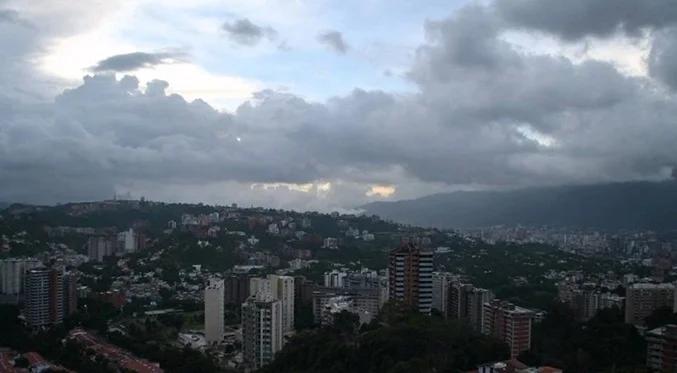 Venezuela: Pronostican nubosidad parcial en gran parte del territorio nacional
