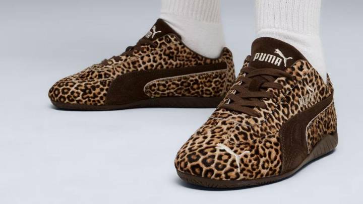 Las zapatillas con estampado de leopardo están arrasando en las calles. ¿Seguirán llevándose en 2026?