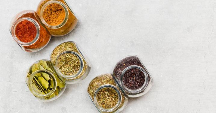 Pharmacist warns over 3 common spices for anyone taking warfarin or aspirin