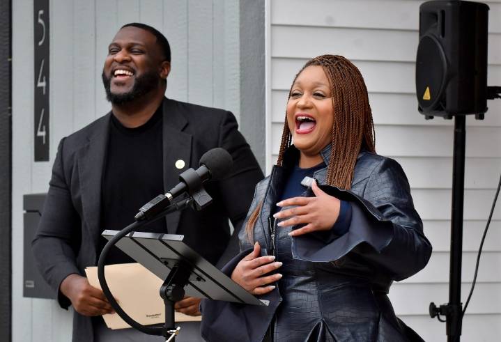 Gary officials cut ribbon on newly constructed Aetna home