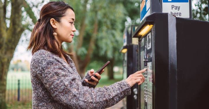 Drivers can save £260 on parking costs with 60