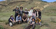 El conocimiento que cruza fronteras: estudiantes de la Universidad de Río Negro y de Chile exploraron juntos la geología andina