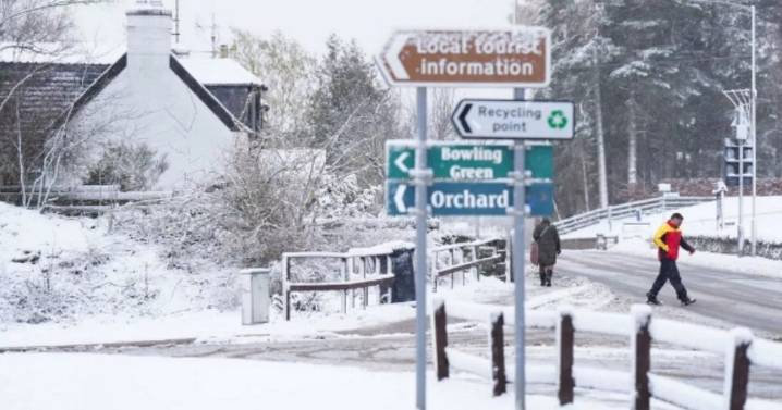 UK snow widened to TWO more counties in England as Met Office speaks out
