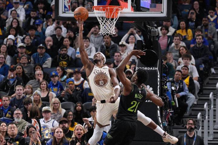 Butler lidera a Warriors sin Curry para vencer a Pelicans por 104