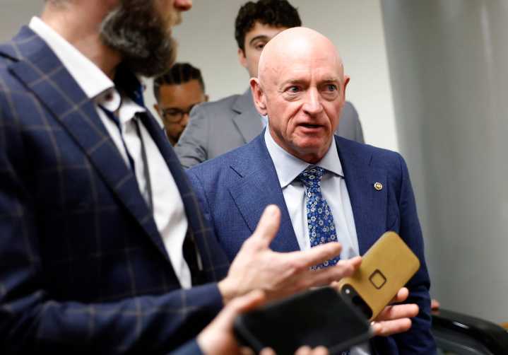 Pentagon investigates Arizona Sen. Mark Kelly after he appears in video blasted by Trump