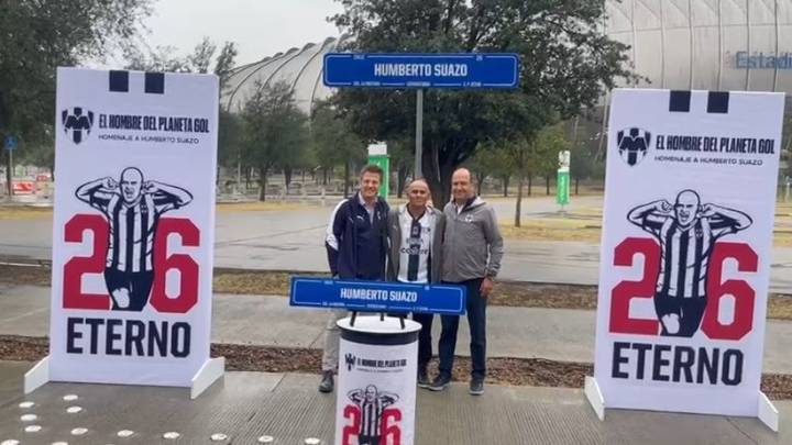 Monterrey nombra una calle en honor al 'Chupete' Suazo