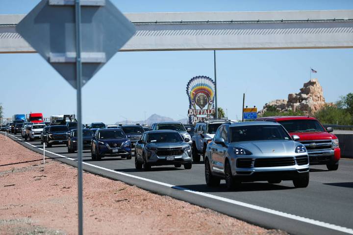 Thanksgiving I-15 gridlock expected this weekend at Nevada-California border 