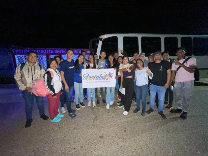 Más de 400 monaguenses asisten a la Gran Marcha de la Juventud Comunera