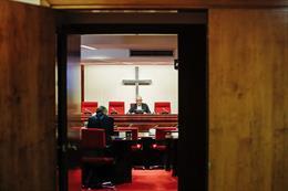 La Iglesia expresa su confianza en los tribunales ante el caso del obispo de Cádiz