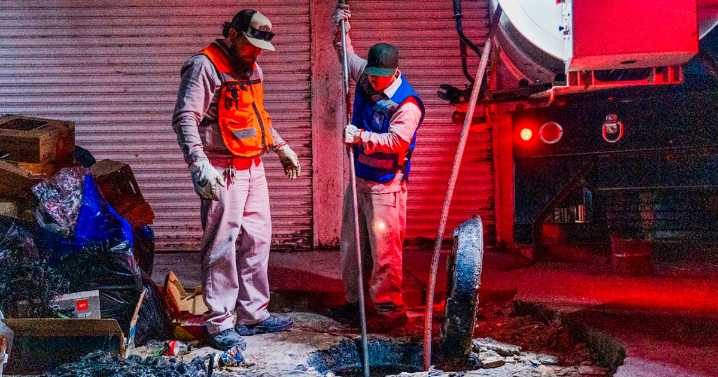 Limpian las entrañas del Centro Histórico de la ciudad