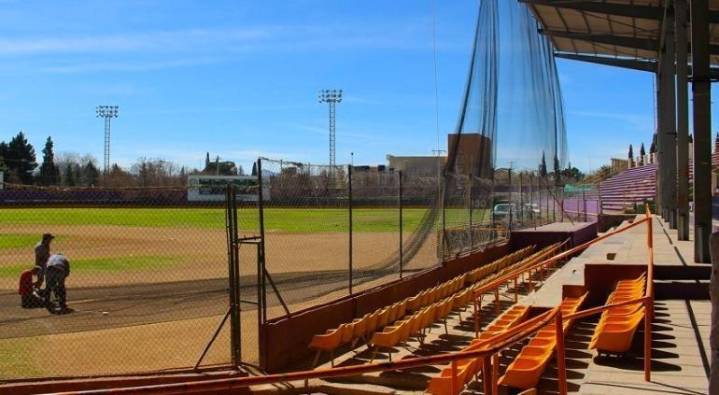 Gran evento de reapertura del recién rehabilitado estadio Almanza