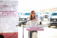 Entrega gobernadora Avila Olmeda 51 nuevas patrullas balizadas a corporaciones de BC