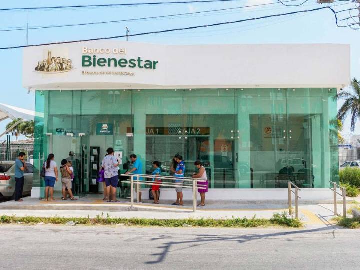 ¿Qué letra cobra la pensión del Bienestar este miércoles?