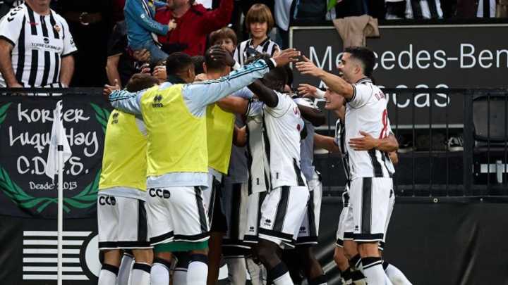 Triunfo del Castellón contra la Real Sociedad B en un festival de goles