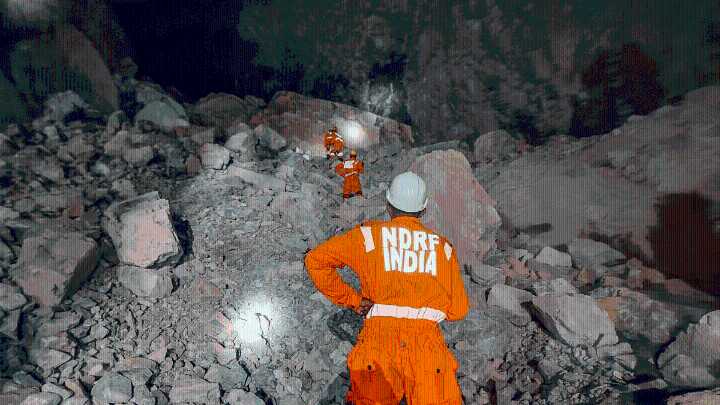 Rescue operations underway after mine collapses in UP’s Sonbhadra