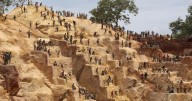China warns citizens of rising exploitation risks in Central African Republic gold mines