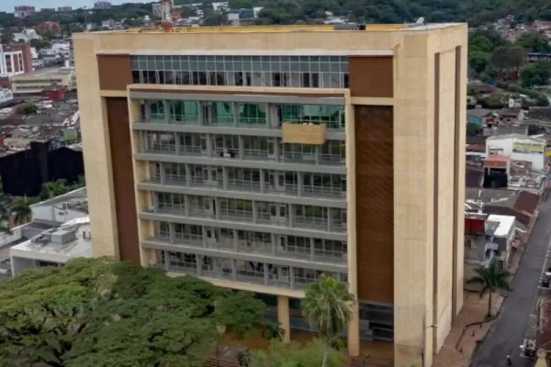 Meta se mantiene en primera categoría, pero enfrenta riesgo real de descenso fiscal en 2027.