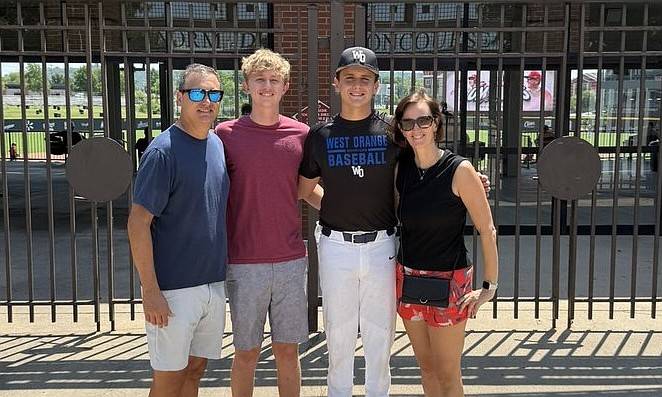Get to know: '27 Arkansas baseball commit LHP Lukas Stirewalt