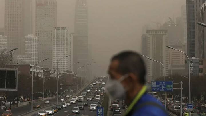 Breathe Better in Polluted Air: Try the Simple 20-20-20 Breathing Technique for Stronger Lungs