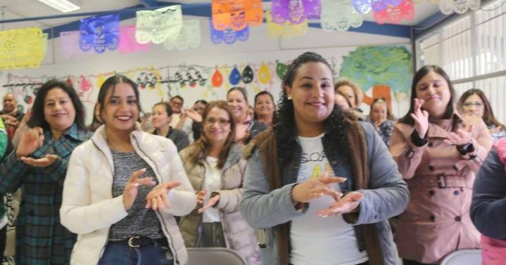 GOBIERNO ESTATAL PROMUEVE ENSEÑANZA DE LENGUA DE SEÑAS MEXICANA