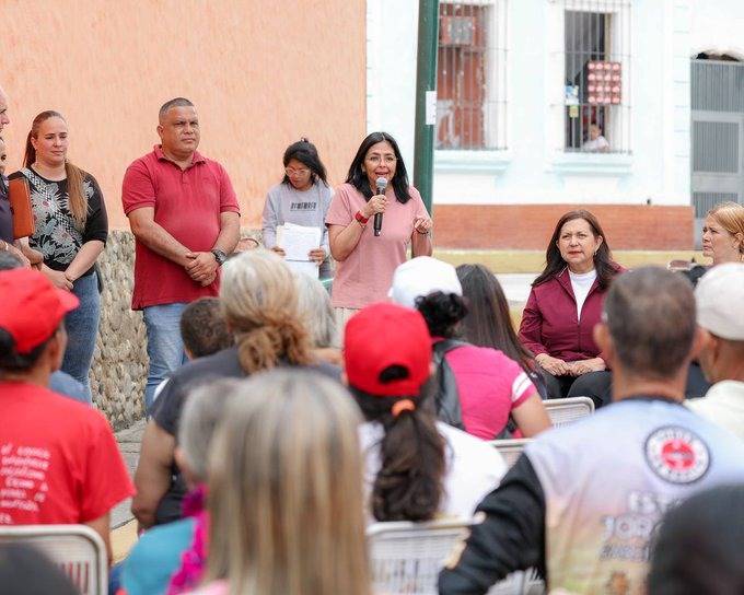 Vicepresidenta Rodríguez afirma que EE.UU. declaró la guerra no solo a Venezuela, al "planeta entero"