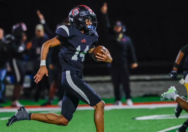 Aliquippa stuns top-seeded McKeesport to win 21st WPIAL title