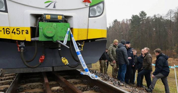 Poland says 2 Ukrainians working for Russia are suspected in railway track blast
