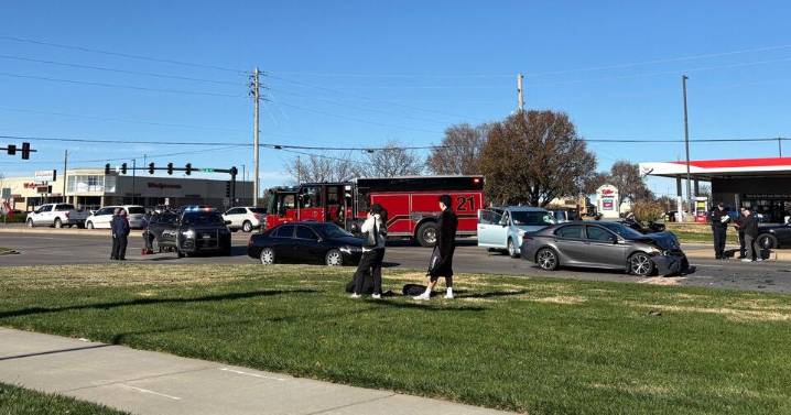 Police investigate whether racing led to crash that injured driver, 2 children