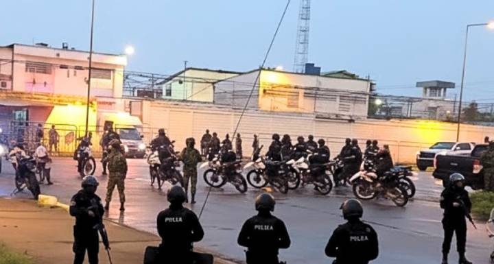 Enfrentamiento en una cárcel de Ecuador deja 4 muertos y más de 40 heridos