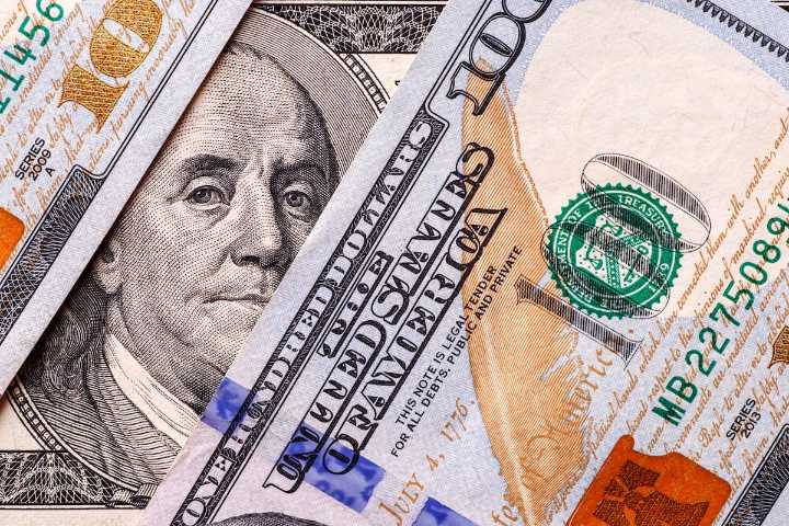 Últimos registros. A cuánto cotiza el dólar oficial y el blue este domingo 2 de noviembre