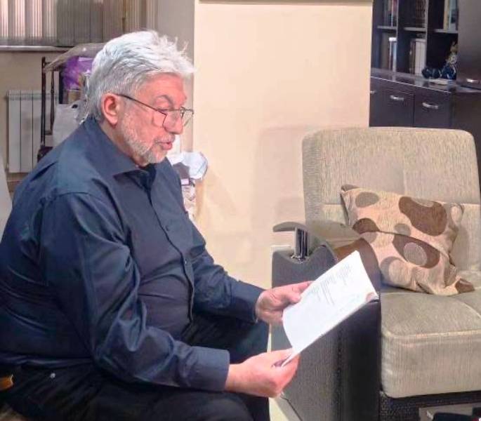 Se presentó en Ereván el primer libro en armenio de Khatchik DerGhougassian