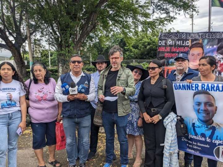 Viceministro se compromete a mediar por la liberación de colombianos en Venezuela