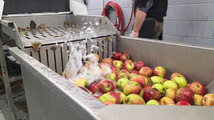 Indian Ladder Farms unveils new cider press