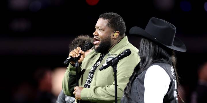 Country Music Duo Delivers "One of the Best National Anthem Performances Ever"