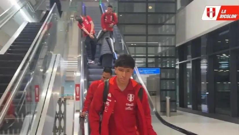 Así fue la llegada de la Selección Peruana a Rusia tras problemas en su viaje [VIDEO]