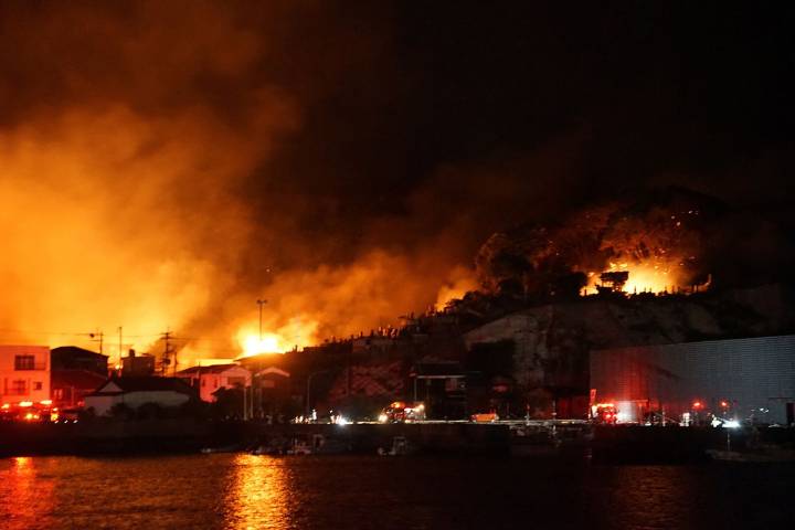 Japan's Largest Fire in 50 Years Leaves 1 Person Dead, 170 Buildings Damaged