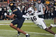 Deadspin | Ahmad Hardy (300 rushing yards), Missouri overwhelm Mississippi State