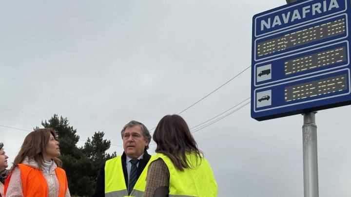 Castilla y León estrena nueva señalización inteligente en puertos de montaña: ya se han instalado en 13 carreteras