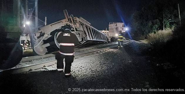SE DESCARRILAN 10 VAGONES DEL TREN CERCA DEL MERCADO DE ABASTOS
