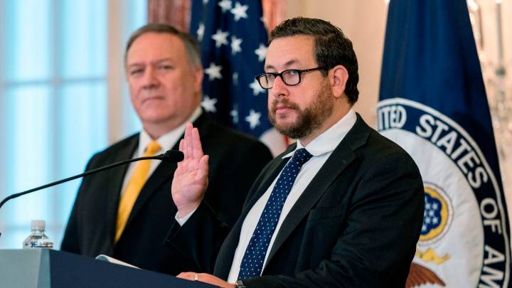 Trump administration seeks to bring back public charge rule : NPR