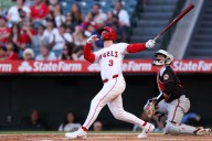 Orioles trade signals they're done waiting