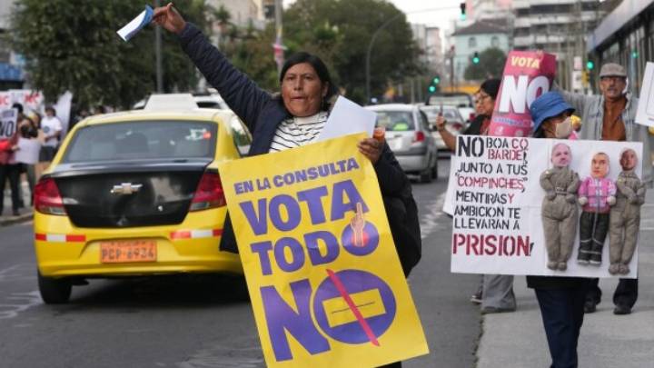 Ecuador: el "No" se impone en referéndum convocado por Noboa