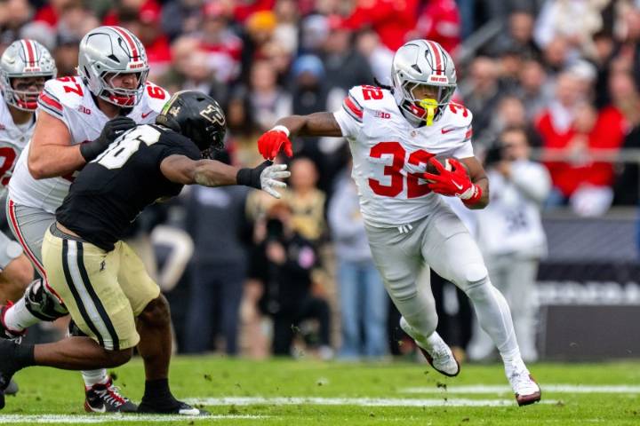 Julian Sayin, Jeremiah Smith propel No. 1 Ohio State past Purdue 34