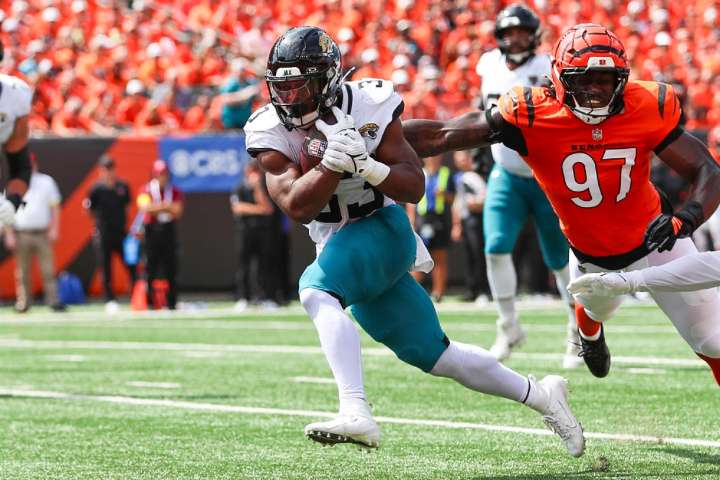 Who Should I Start for Fantasy Football Week 12? Quinshon Judkins, Tetairoa Mcmillan, Tez Johnson, Harold Fannin Jr., Ashton Jeanty, Mason Taylor, Bhayshul Tuten, Matthew Golden, Chimere Dike