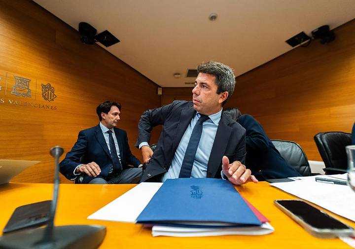 Carlos Mazón: «¿Quién en su sano juicio puede estar en contra de alertar a la población?»