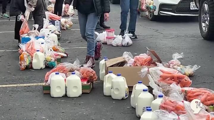 Northwestern Michigan College offers mobile food pantry for the holidays