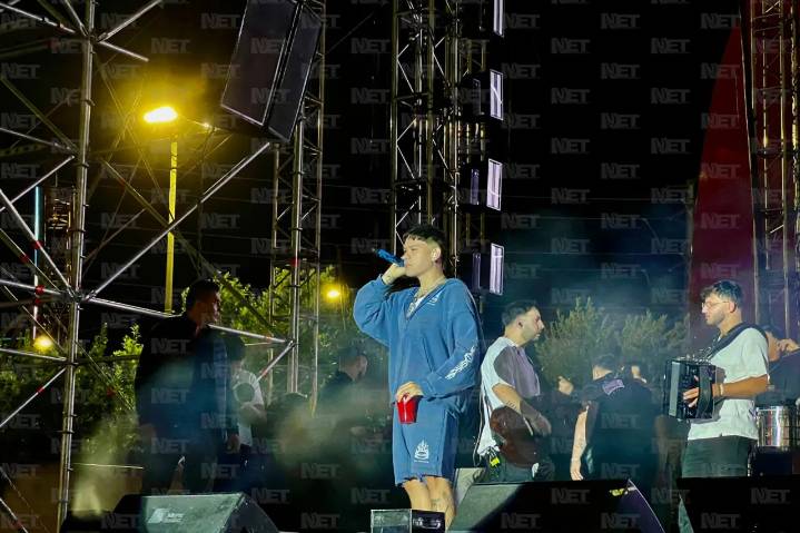 Quejas recurrentes: Junior H llega tarde y pierde la paciencia de sus fans