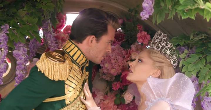 'Wicked: For Good' Deleted Glinda & Fiyero's Kissing Scene