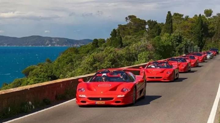 Llegaron las lujosas Ferrari que recorrerán la Patagonia