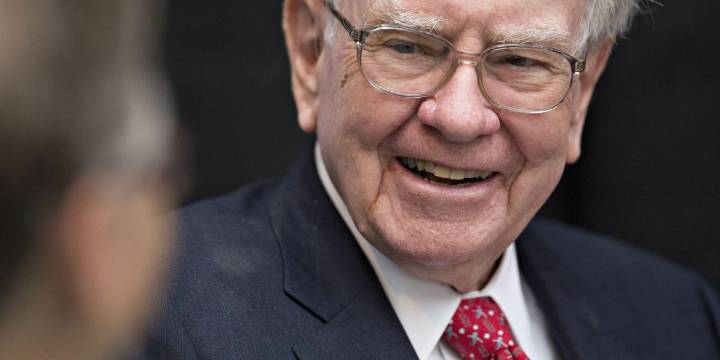 Few investors copy Warren Buffett’s investment strategy ‘because no one wants to get rich slow,’ the retiring Berkshire Hathaway CEO says